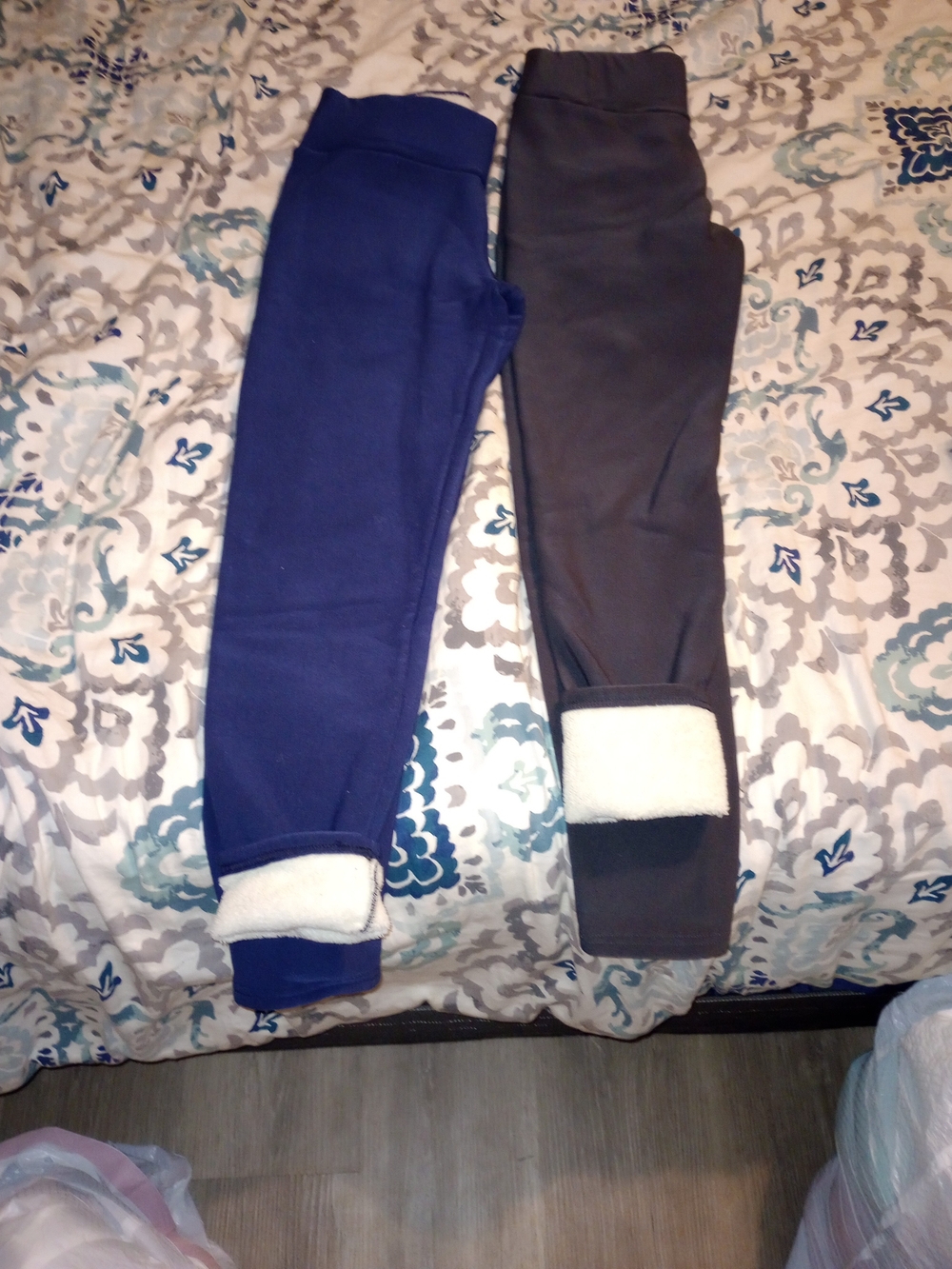 Cozy Fleece-Lined Leggings for Women - Navy and Charcoal
